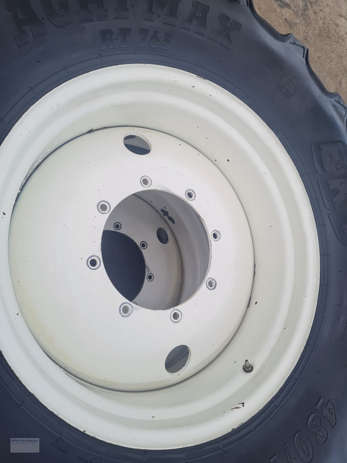 Rad типа BKT Kompletträder 480/70R28 BKT Agrimax RT 765, Gebrauchtmaschine в Ainring (Фотография 4)
