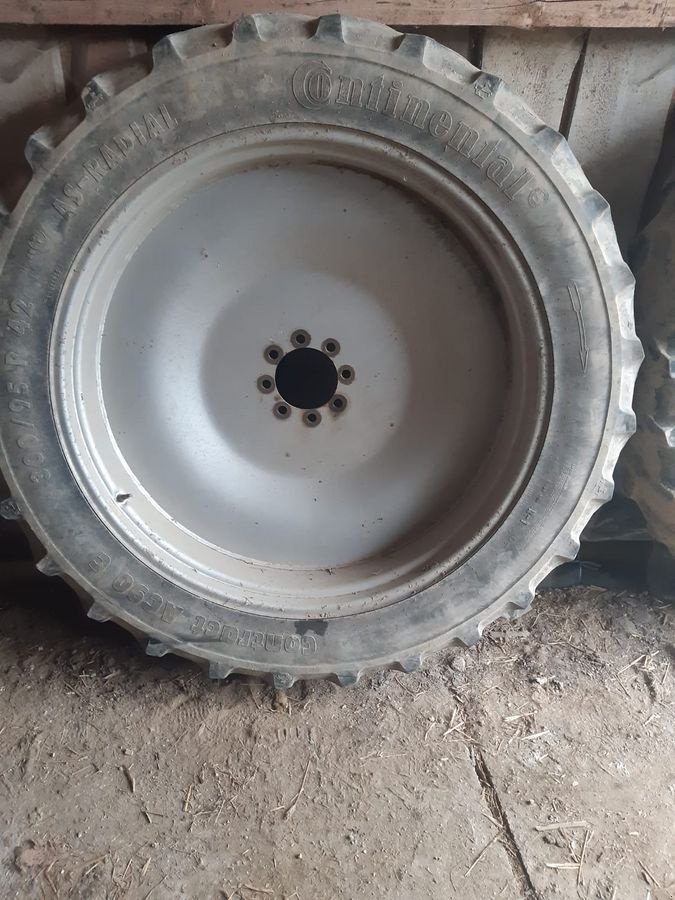 Rad typu Continental 300/95 R 42, Gebrauchtmaschine v Grünbach (Obrázek 4)