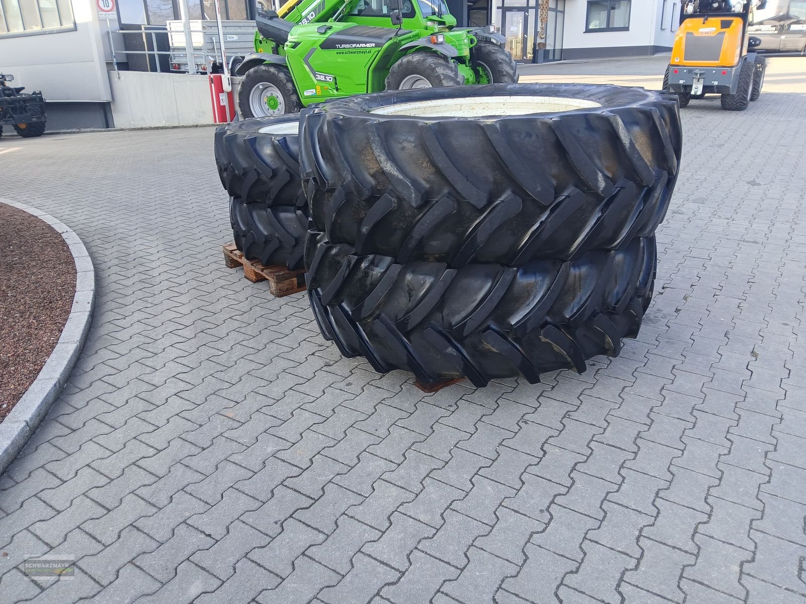 Rad des Typs Continental 380/85R24+540/65R34 zu Steyr Serie 9000 und MT, Gebrauchtmaschine in Aurolzmünster (Bild 4)