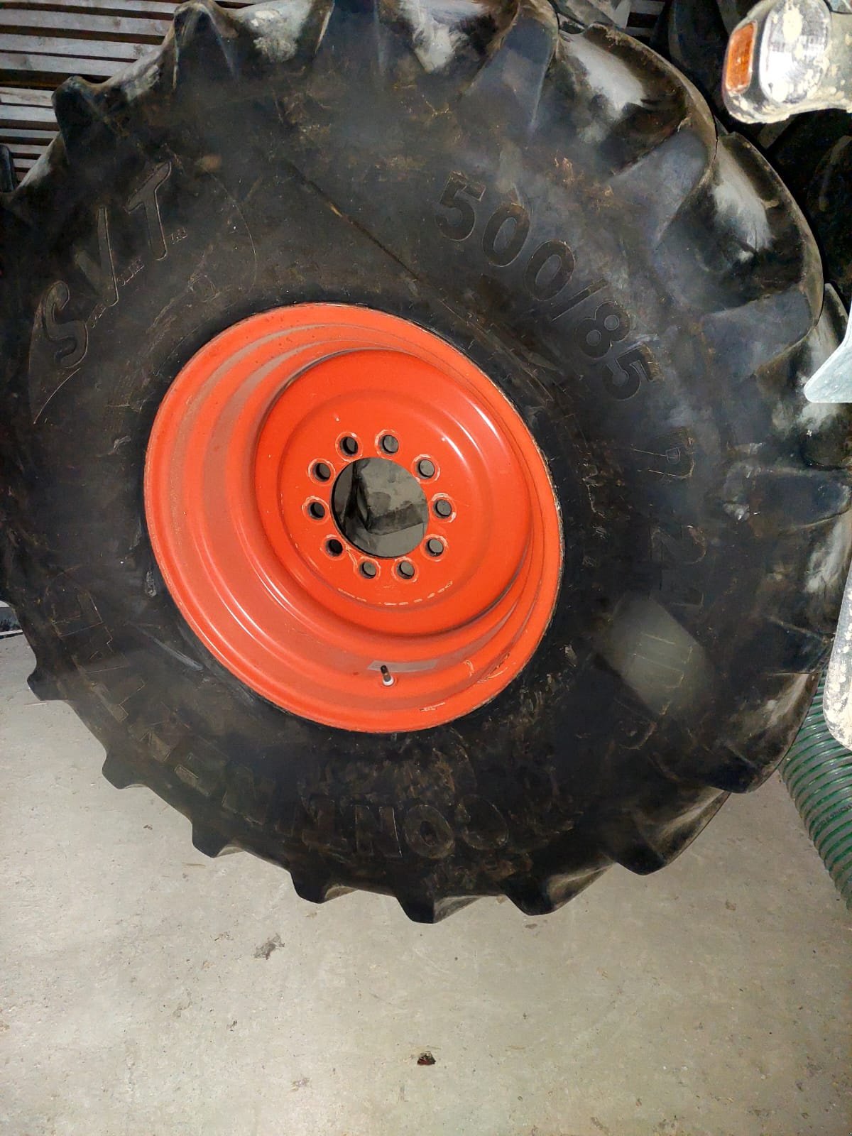 Rad des Typs Continental 500/85 R 24, Gebrauchtmaschine in Haag (Bild 1)