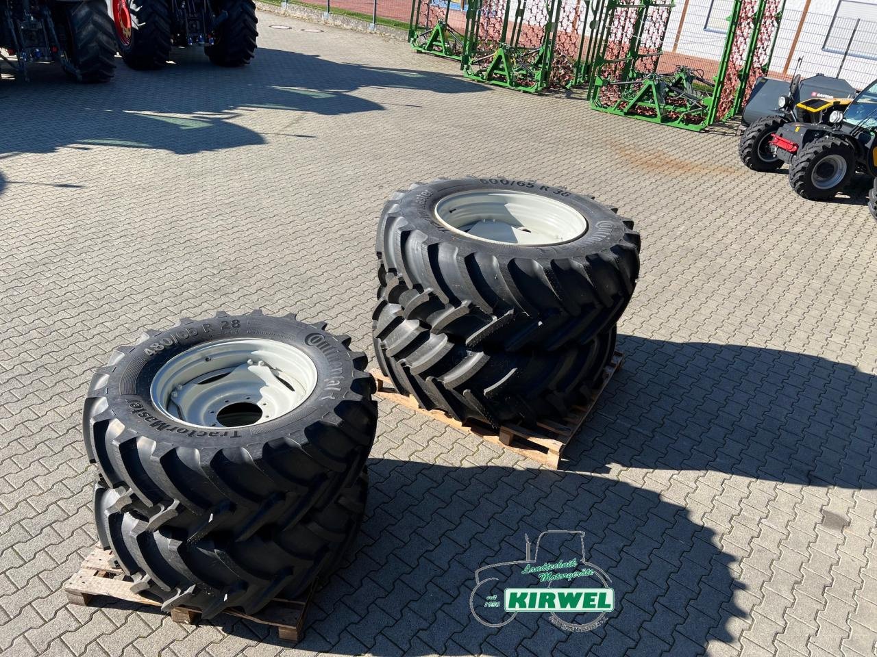 Rad от тип Continental 600/65 R38 // 480/65 R28 TractorMaster, Neumaschine в Blankenheim (Снимка 1)