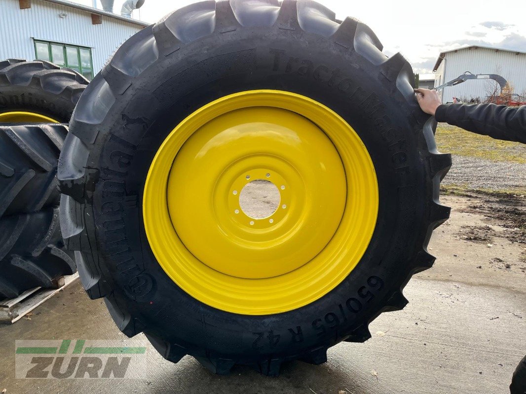 Rad des Typs Continental 650/65 R42 Continental, Neumaschine in Holzgünz - Schwaighausen (Bild 3)