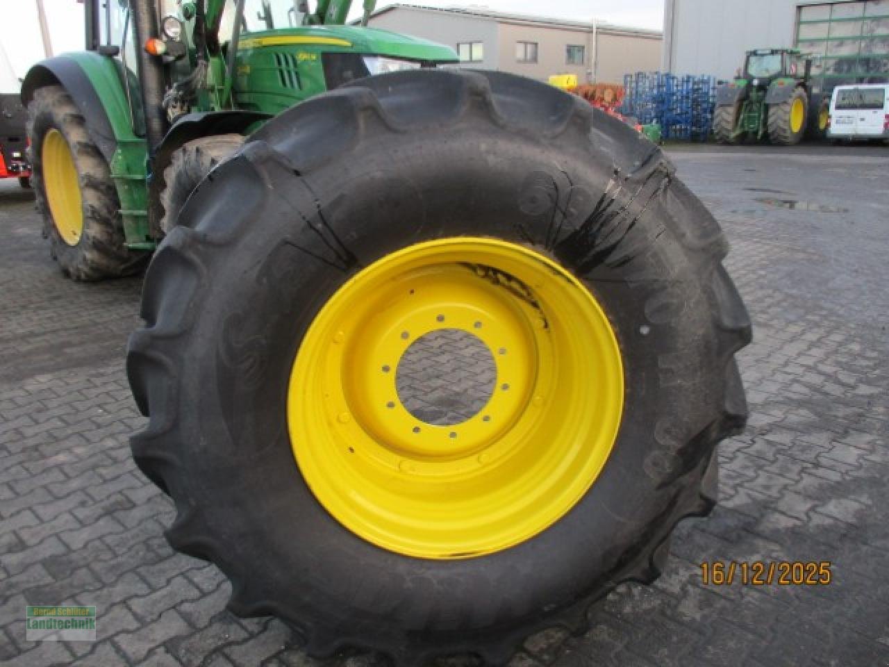 Rad des Typs Continental 650/85R38  600/65R30, Gebrauchtmaschine in Büren (Bild 5)