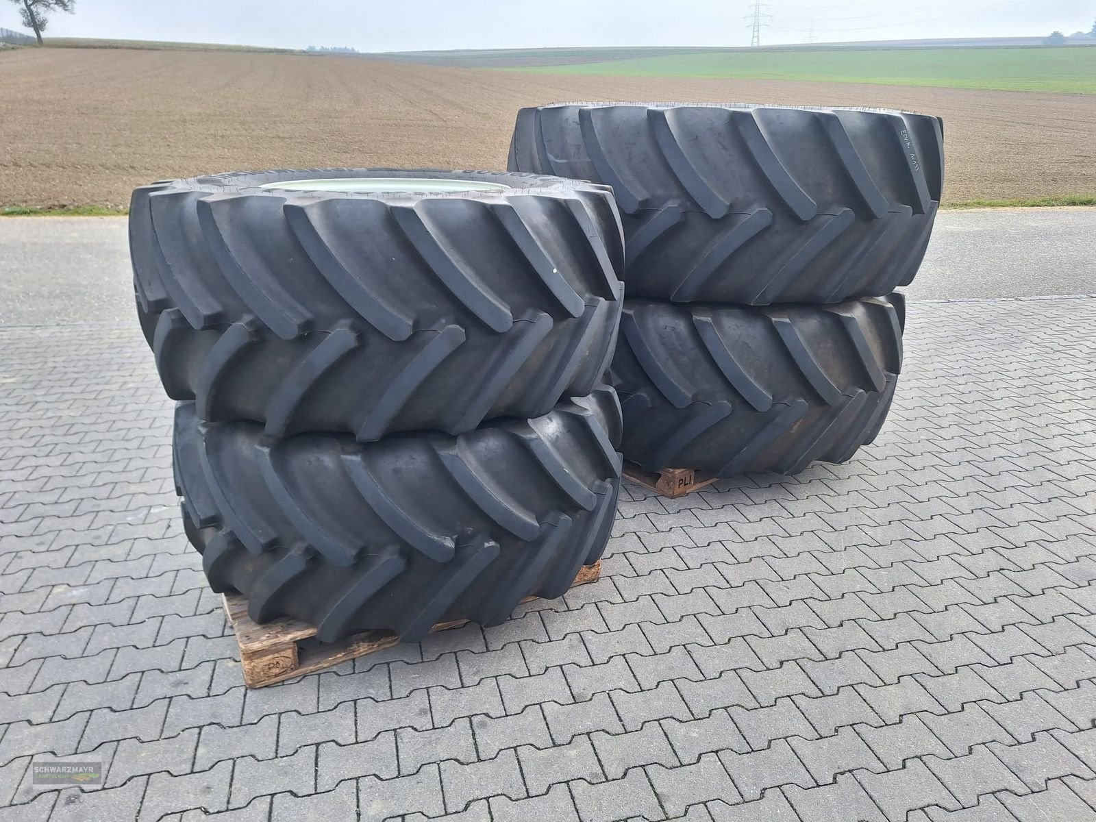 Rad typu Continental 710/70R38+600/65R28 Kompletträder, Vorführmaschine v Aurolzmünster (Obrázek 7)
