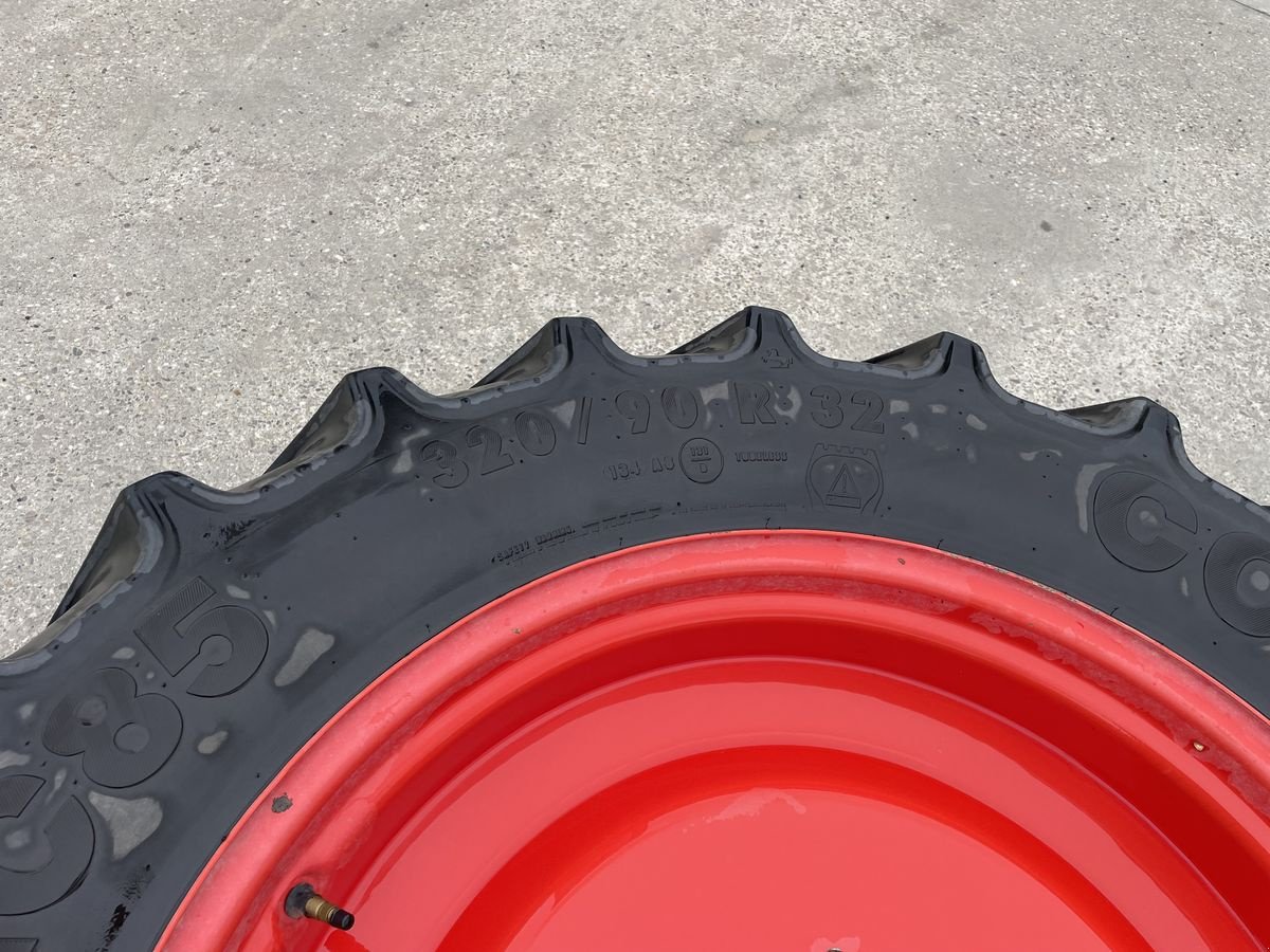 Rad typu Continental Kompletträder 320/90R32, Gebrauchtmaschine v Starrein (Obrázek 4)