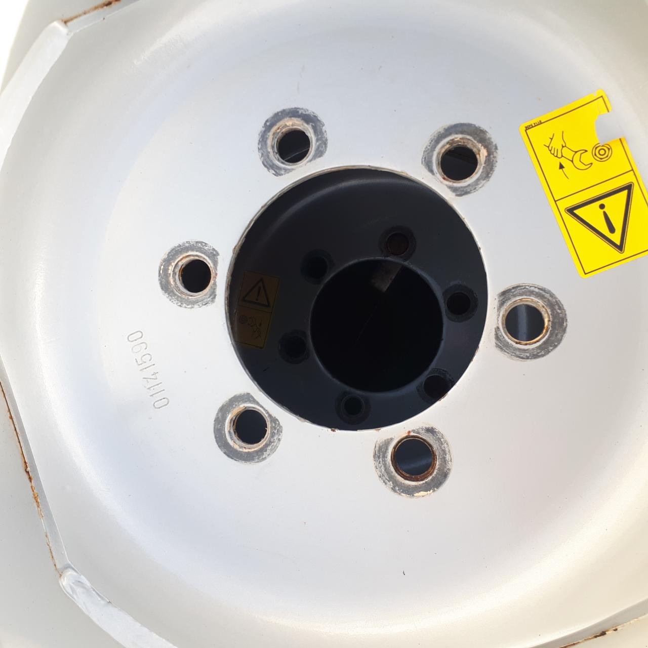 Rad des Typs Continental Kompletträder 405/70R20, Gebrauchtmaschine in Stuhr (Bild 2)