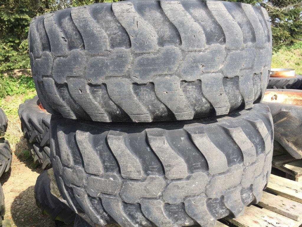 Rad of the type Dunlop 405/70 R20 8 hul - 220/275, Gebrauchtmaschine in Tinglev (Picture 2)