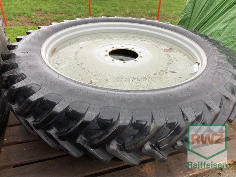 Rad des Typs Fendt Räder 380/90 R 54, Gebrauchtmaschine in Kastellaun (Bild 1)
