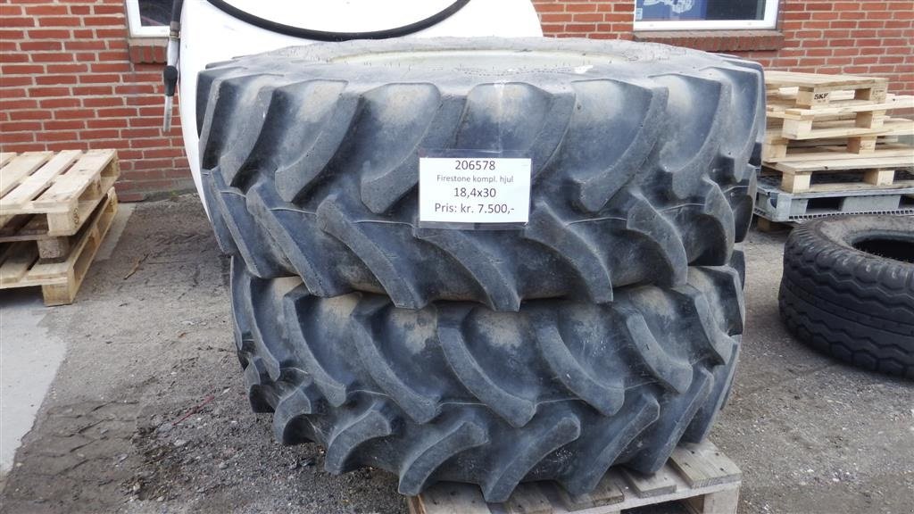 Rad типа Firestone 18,4x30, Gebrauchtmaschine в Hobro (Фотография 1)