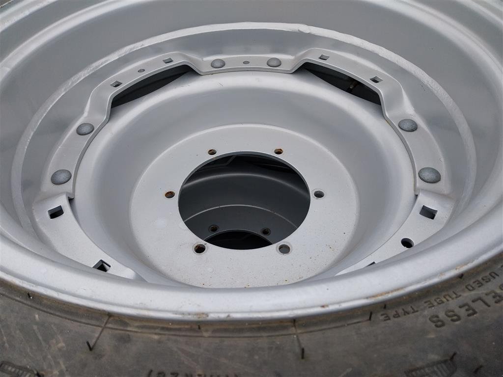 Rad typu Firestone 340/85R38 280/85R28, Gebrauchtmaschine v Danmark (Obrázek 3)