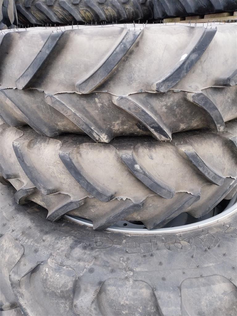 Rad typu Firestone 340/85R38 280/85R28, Gebrauchtmaschine v Danmark (Obrázek 4)