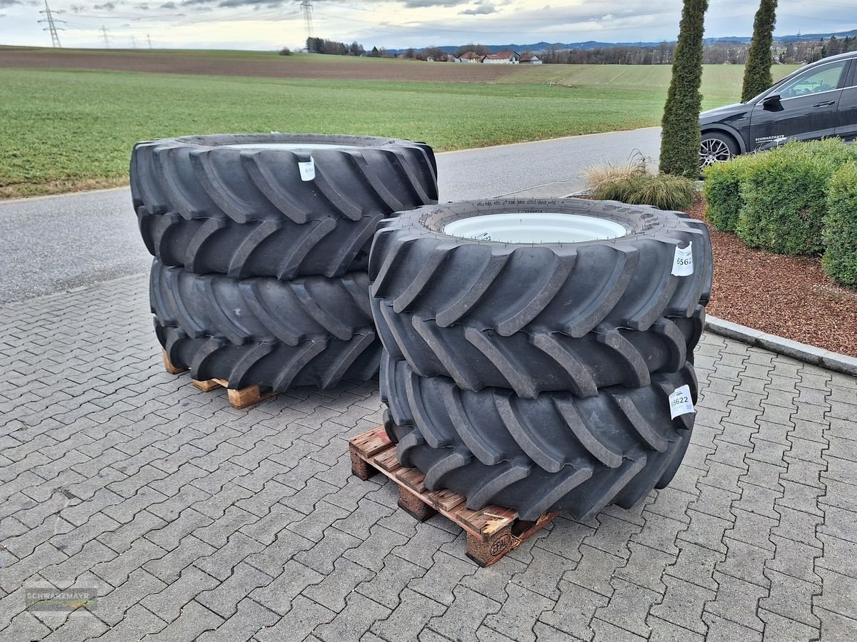 Rad des Typs Firestone 480/65R24+600/65R34 zu Steyr Multi, Vorführmaschine in Aurolzmünster (Bild 2)