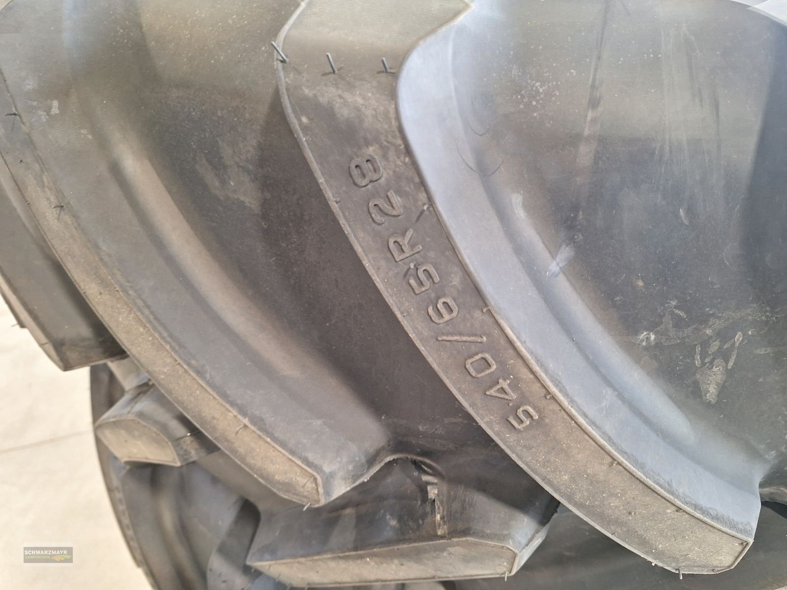 Rad typu Firestone 540/65R28, Neumaschine v Gampern (Obrázek 11)