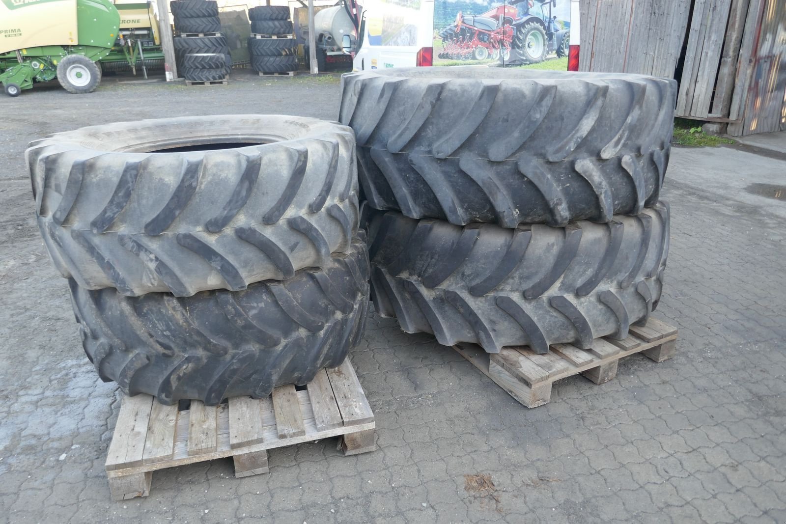 Rad of the type Firestone 650/65R38 und 540/65R28, Gebrauchtmaschine in Villach (Picture 1)