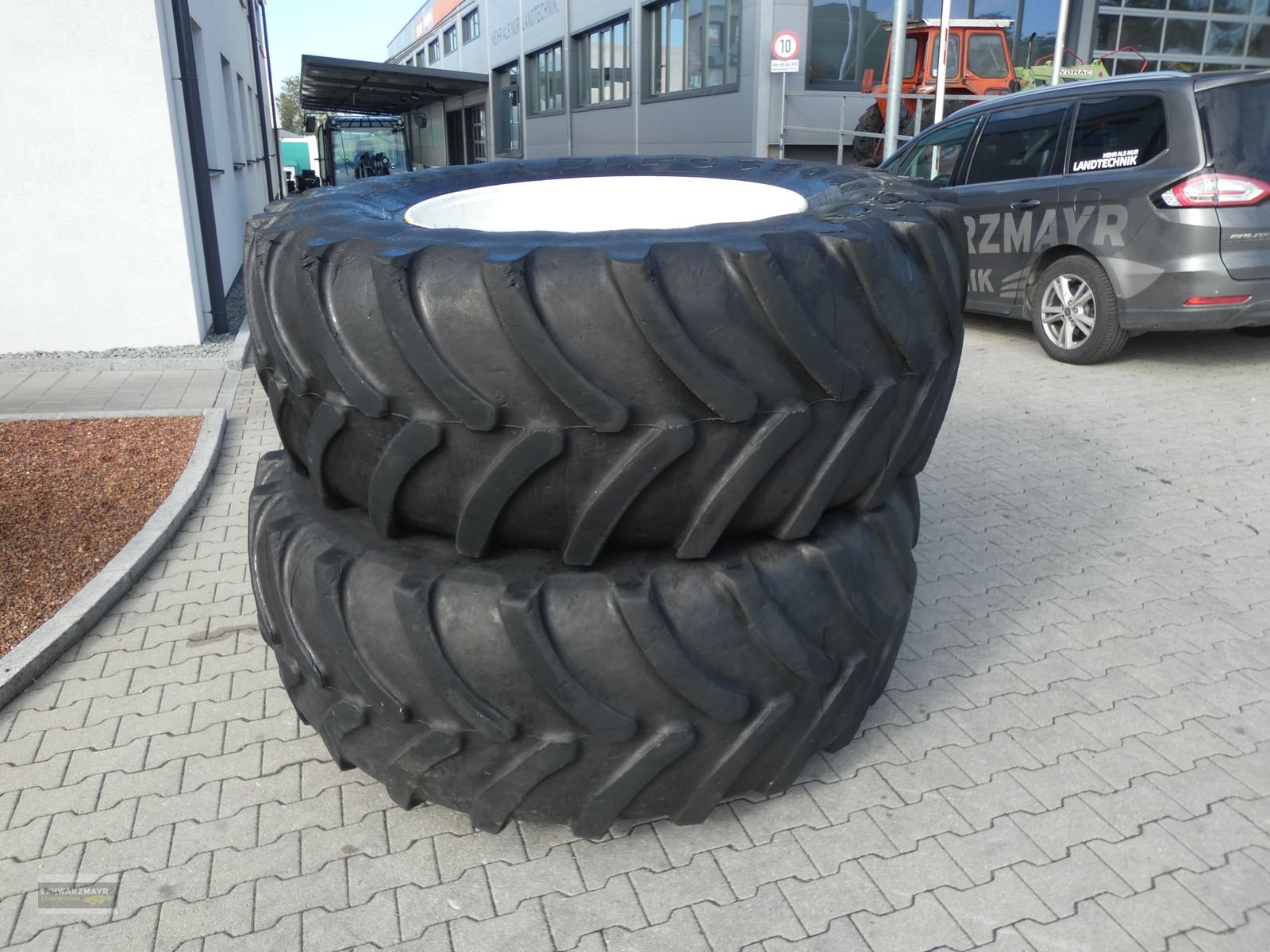Rad des Typs Firestone 650/65R38, Gebrauchtmaschine in Aurolzmünster (Bild 2)