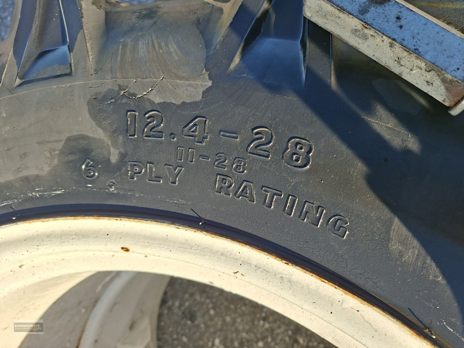 Rad typu Fulda Zwillingsreifen 12.4-28, Gebrauchtmaschine v Gampern (Obrázek 9)