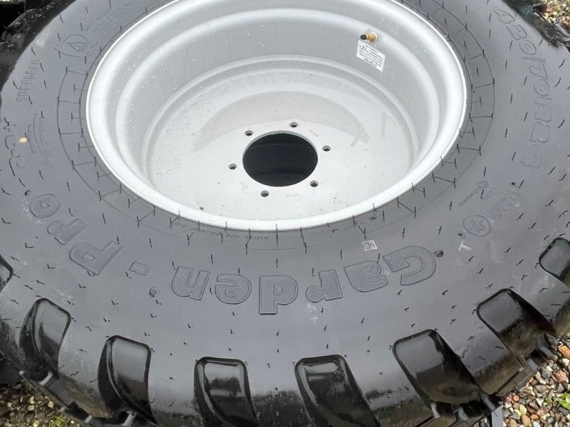 Rad del tipo Galaxy 420/70R24, Gebrauchtmaschine en Hjørring (Imagen 1)