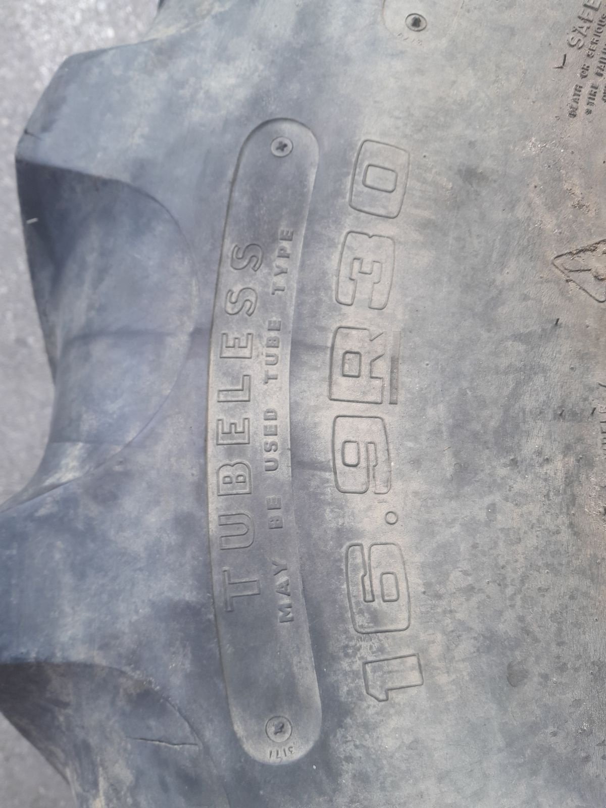 Rad типа GoodYear 16.9R30 144 A8, Gebrauchtmaschine в Bergheim (Фотография 4)