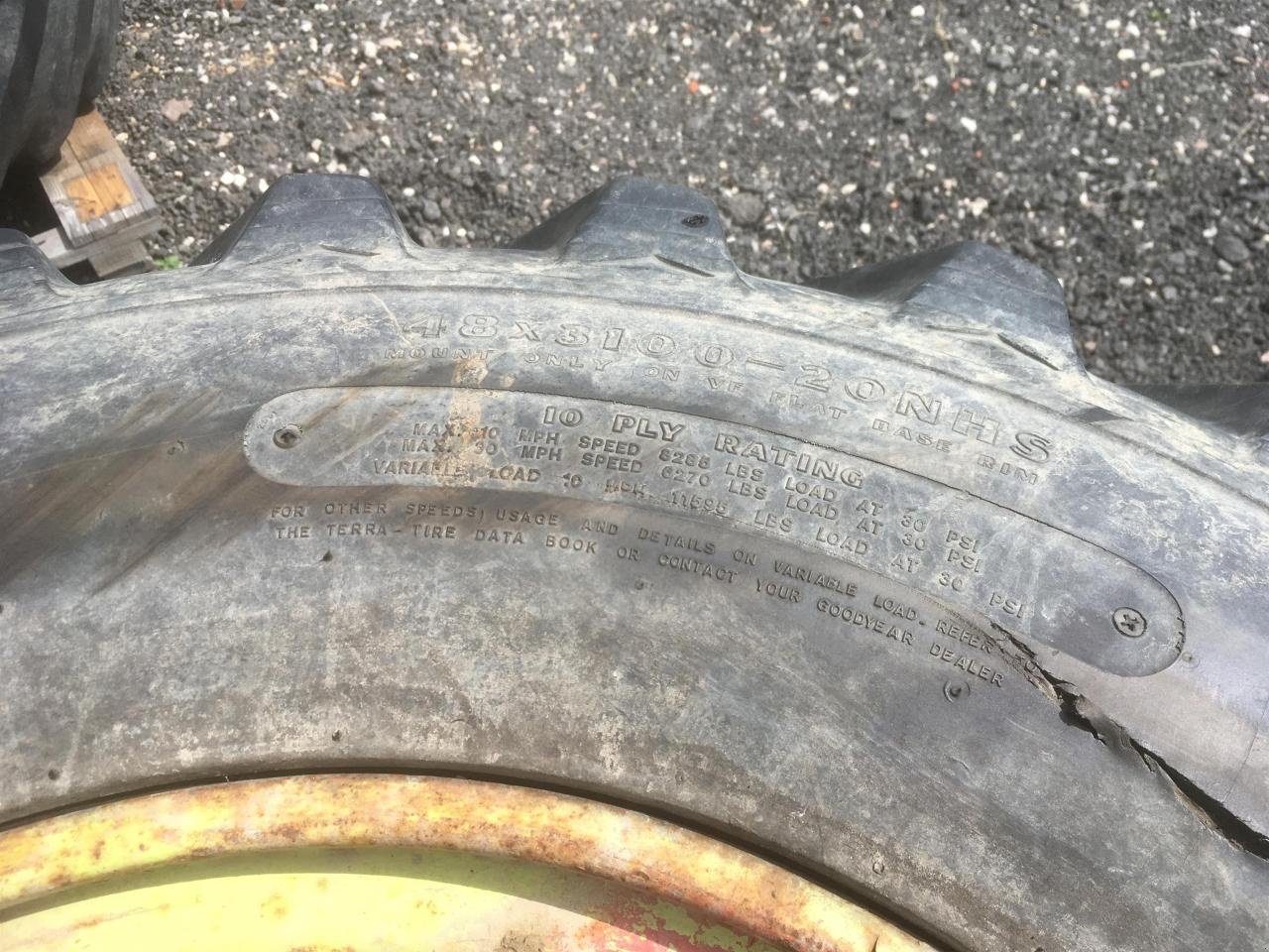 Rad typu GoodYear 48x31.00-20 NHS x2, Gebrauchtmaschine v Zweibrücken (Obrázek 7)