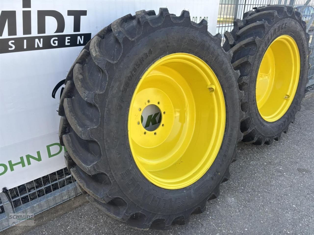 Rad des Typs John Deere 380/85R34 149D Alliance Agriflex 354+, Neumaschine in Herbrechtingen (Bild 2)