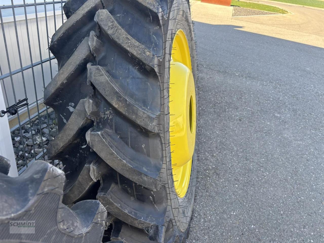 Rad des Typs John Deere 380/85R34 149D Alliance Agriflex 354+, Neumaschine in Herbrechtingen (Bild 10)