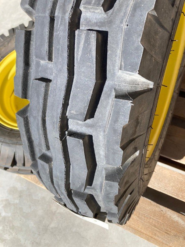 Rad of the type John Deere Sonstiges, Neumaschine in Susten (Picture 5)
