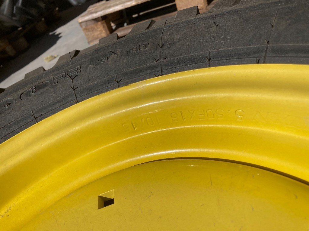 Rad of the type John Deere Sonstiges, Neumaschine in Susten (Picture 4)