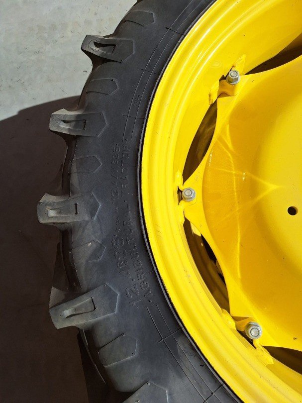 Rad des Typs John Deere Sonstiges, Gebrauchtmaschine in Susten (Bild 7)