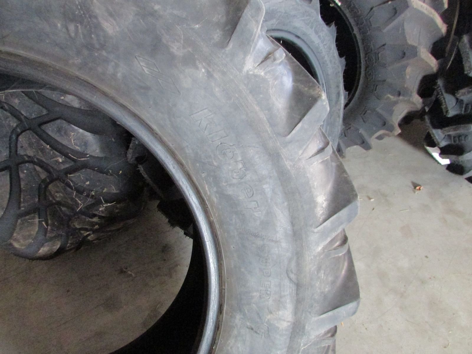 Rad типа Kleber 16,9R30, Gebrauchtmaschine в Saxen (Фотография 3)