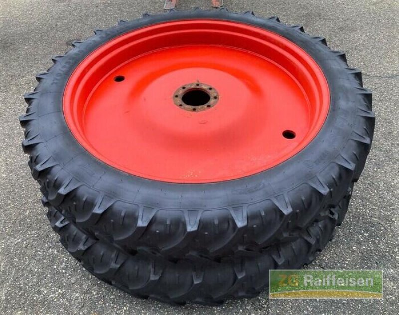 Rad des Typs Kleber 270/95 R48, Gebrauchtmaschine in Bühl (Bild 1)