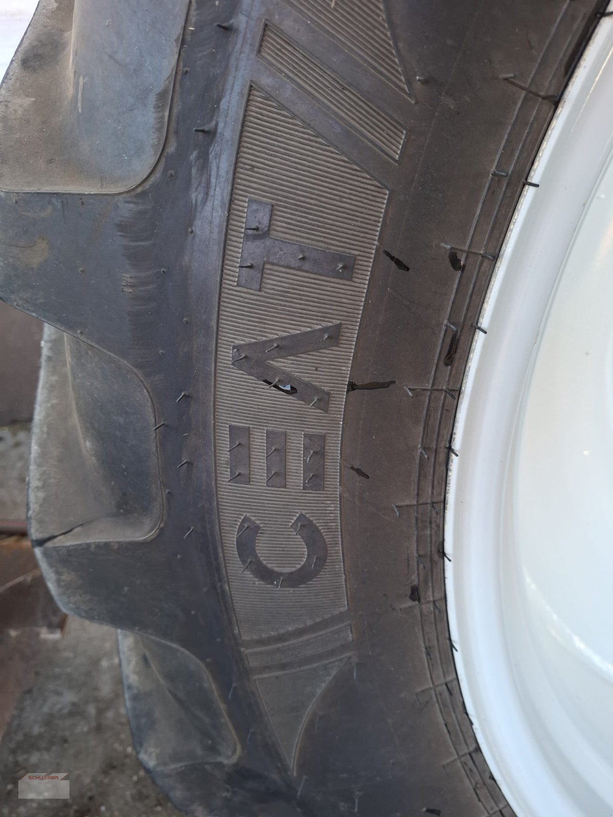 Rad del tipo Kleber 300/95 R46, Gebrauchtmaschine In Schwandorf (Immagine 3)