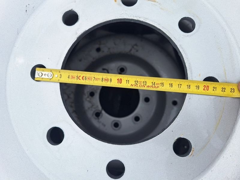 Rad del tipo Kleber 480/70 R 30 Räder, Neumaschine In St. Marienkirchen (Immagine 8)