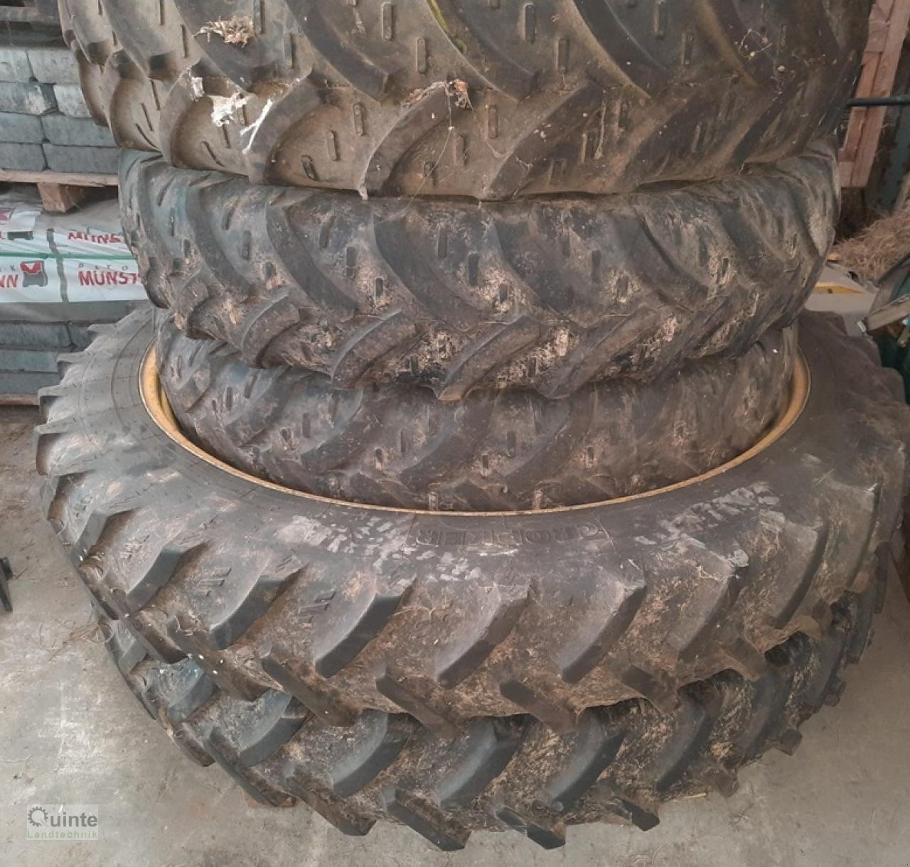 Rad типа Kleber John Deere Pflegeräder, Gebrauchtmaschine в Lichtenau-Kleinenberg (Фотография 1)