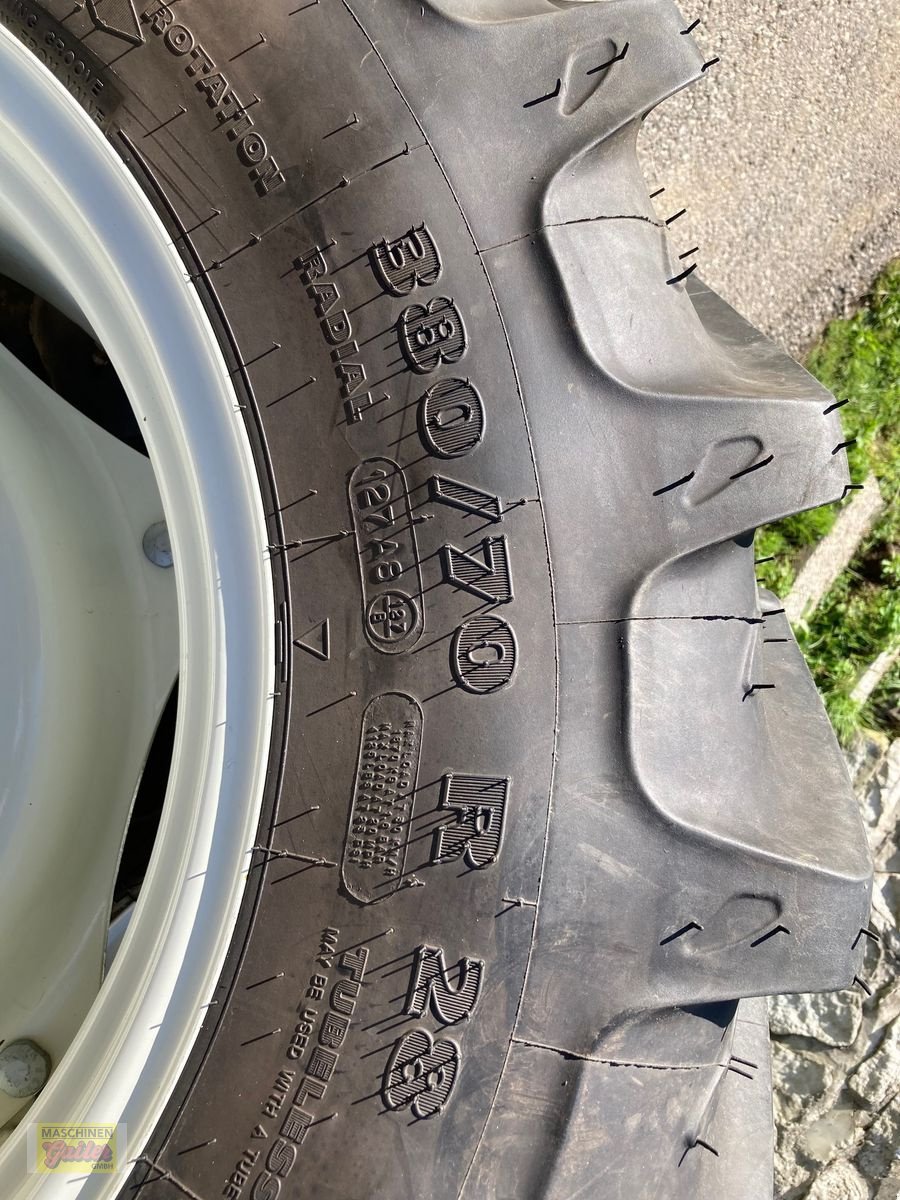 Rad a típus Kleber Komplettradsatz zu New Holland T4 S, Neumaschine ekkor: Kötschach (Kép 5)