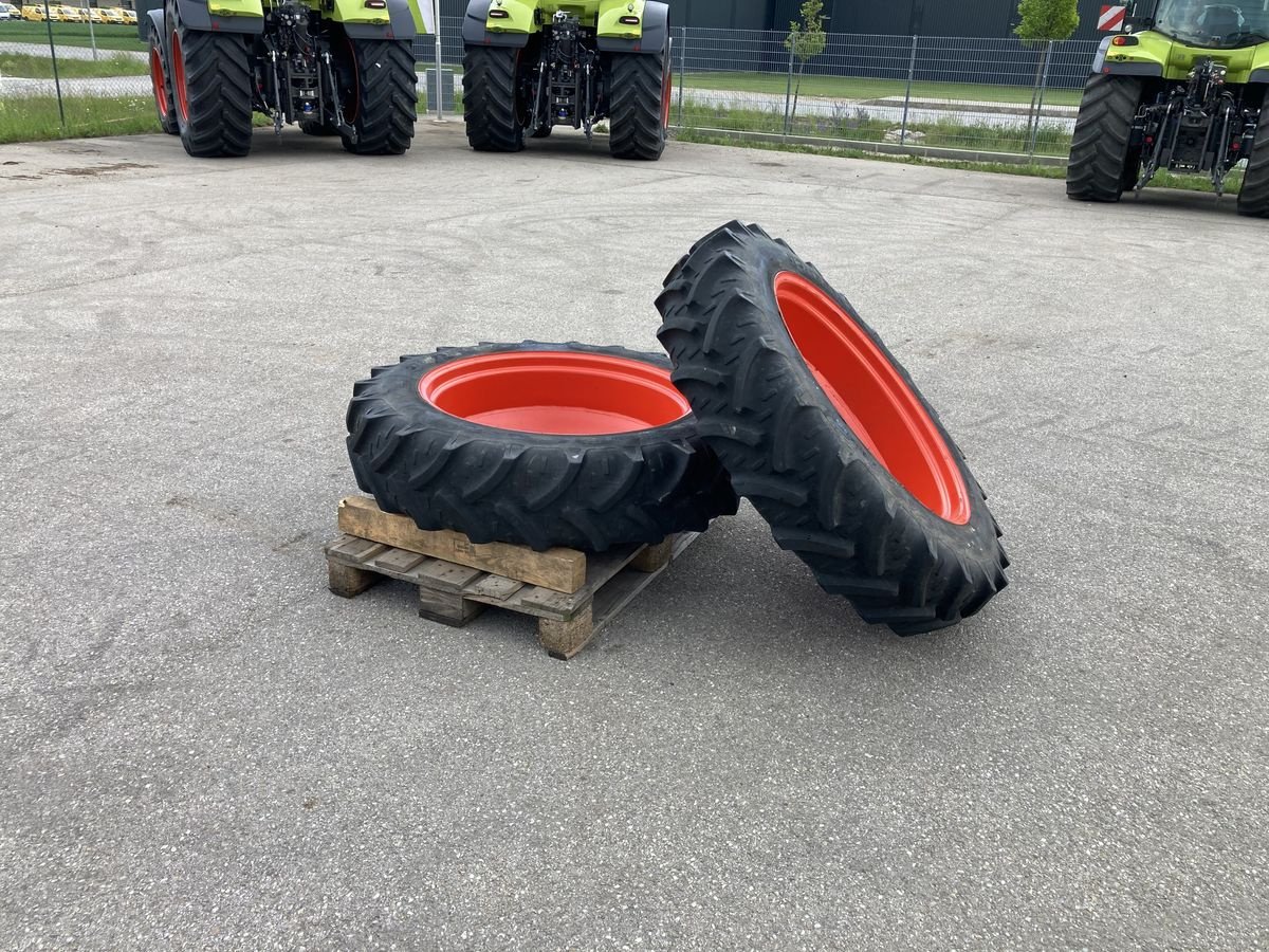 Rad of the type Kleber Super 3 270/95R32, Gebrauchtmaschine in Mistelbach (Picture 1)