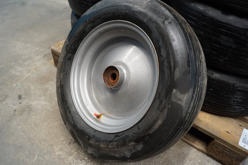Rad tip Kverneland 15"   215/65-15, Gebrauchtmaschine in Hemmet (Poză 9)