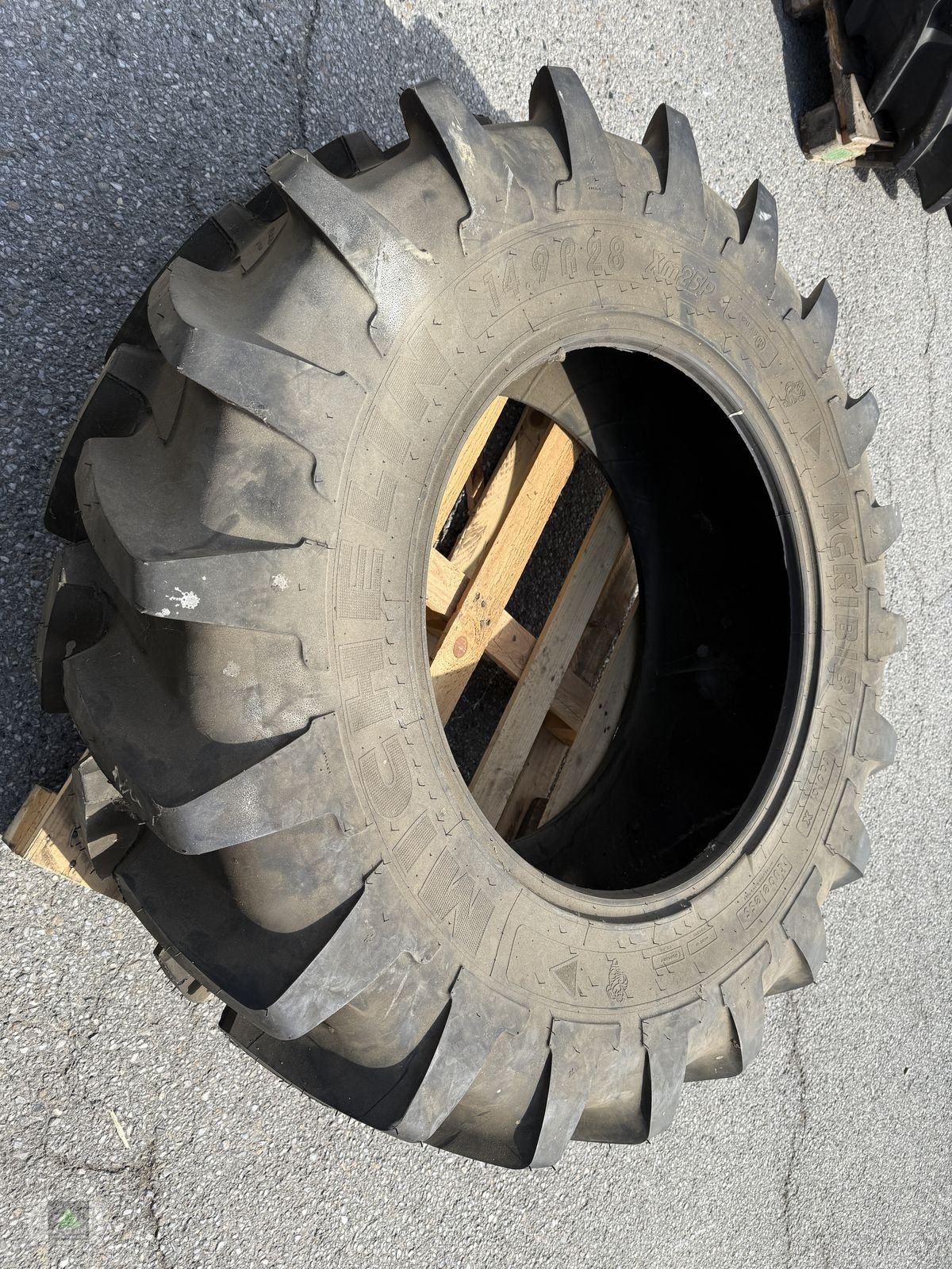 Rad του τύπου Michelin 14.9 R28, Neumaschine σε Markt Hartmannsdorf (Φωτογραφία 1)