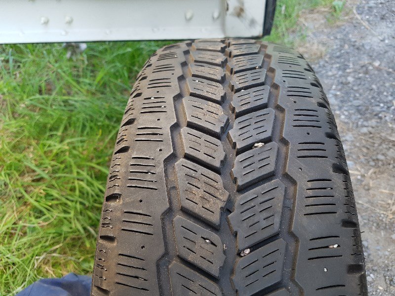 Rad tip Michelin 195x70 R15C Reifen, Gebrauchtmaschine in Chur (Poză 3)
