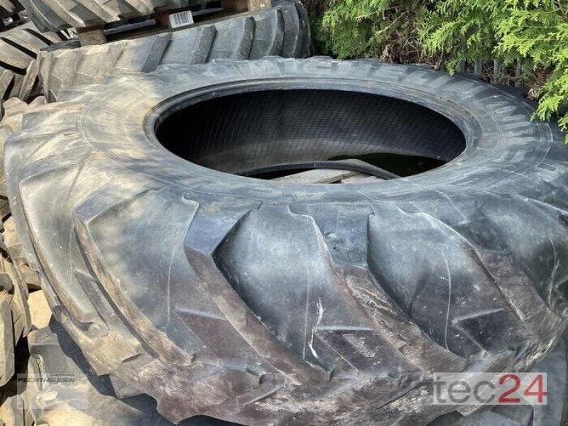 Rad des Typs Michelin 20.8R38, Gebrauchtmaschine in Rees (Bild 1)