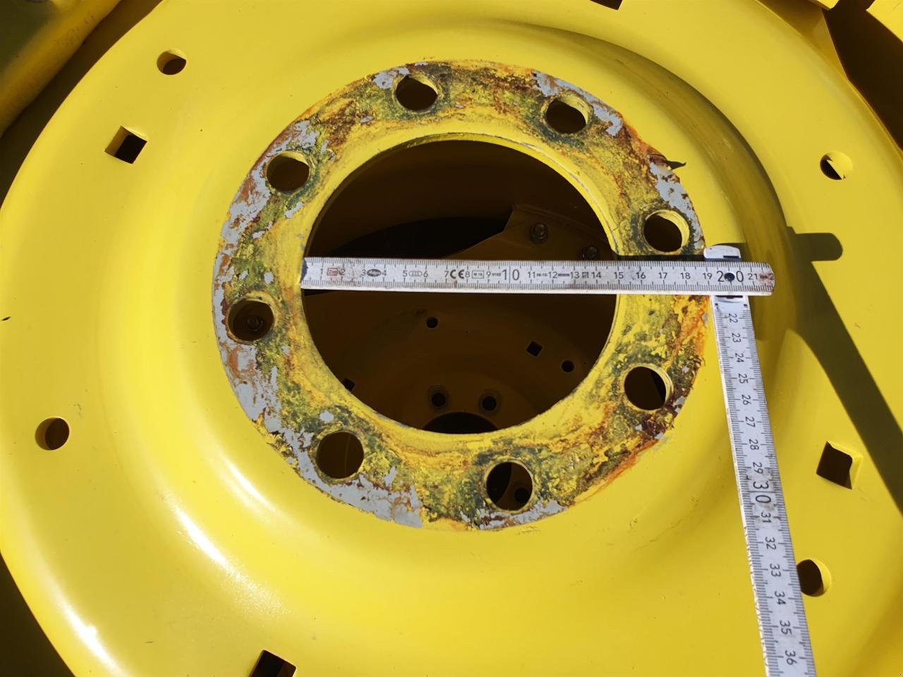 Rad des Typs Michelin 480/70R34 x2, Neumaschine in Niederkirchen (Bild 5)