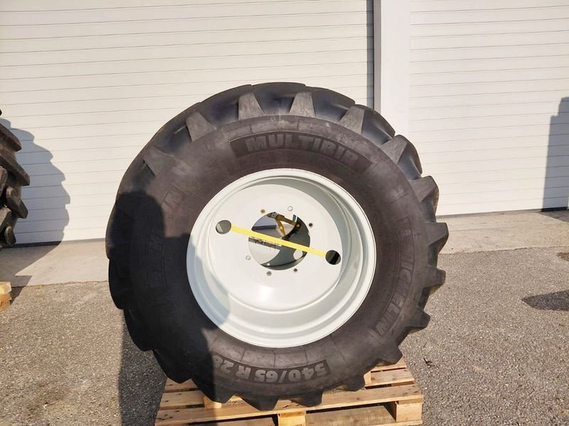 Rad typu Michelin 540/65 R 28 und 650/65 R 38 Räder, Gebrauchtmaschine v St. Marienkirchen (Obrázek 4)