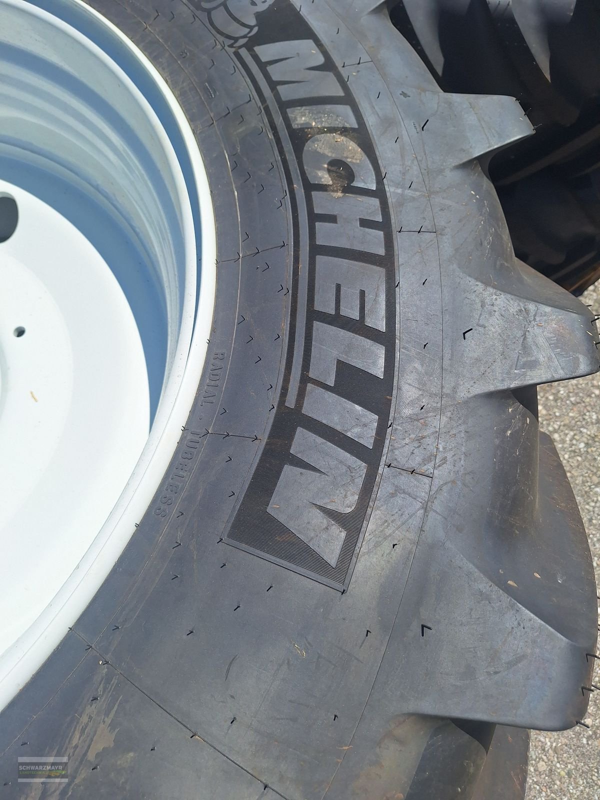Rad del tipo Michelin 600/65R38+480/65R28, Neumaschine In Gampern (Immagine 7)