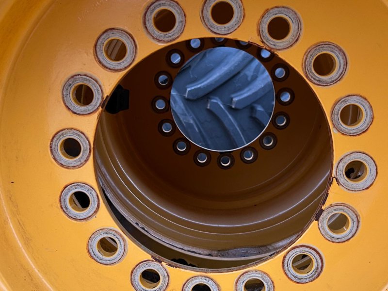 Rad от тип Michelin 750/65R26 - Volvo L90 E/F/G/H  orginale Volvo fælge, kan monteres med nye dæk., Gebrauchtmaschine в Rødekro (Снимка 1)