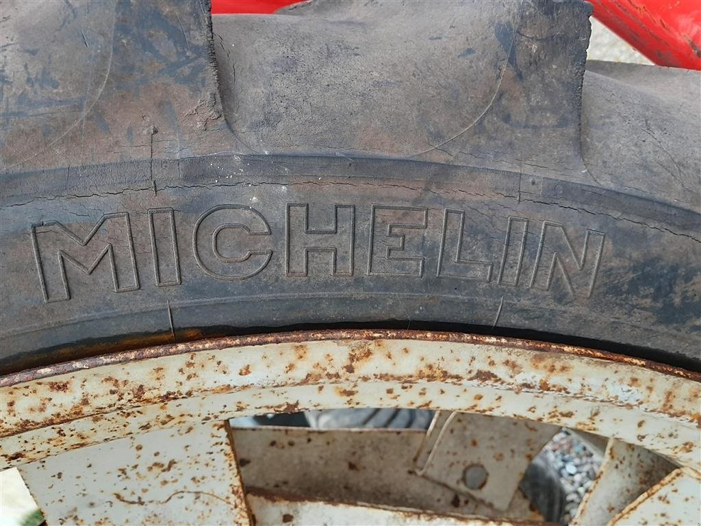 Rad typu Michelin 9,5x48, Gebrauchtmaschine v Vojens (Obrázek 4)