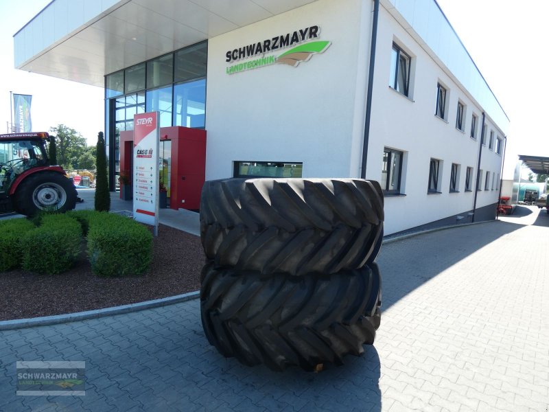 Rad of the type Michelin IF 800/65R32 CFO+ Reifen - Garnituren, Neumaschine in Aurolzmünster