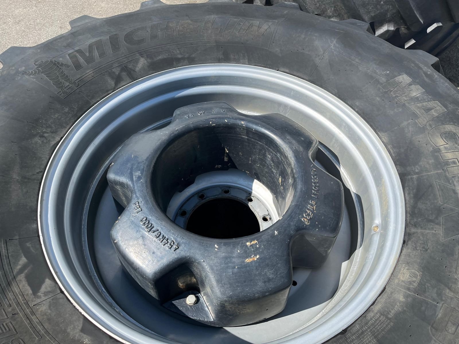 Rad типа Michelin Magnum Räder mit Radgewicht 454 KG, Gebrauchtmaschine в Harmannsdorf (Фотография 11)