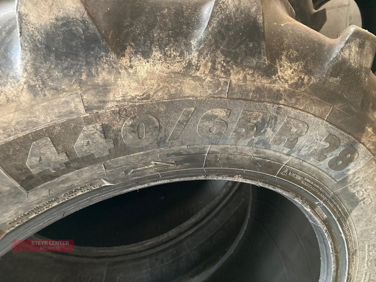 Rad van het type Michelin Reifen 440/65 R28, Gebrauchtmaschine in St. Pölten (Foto 2)