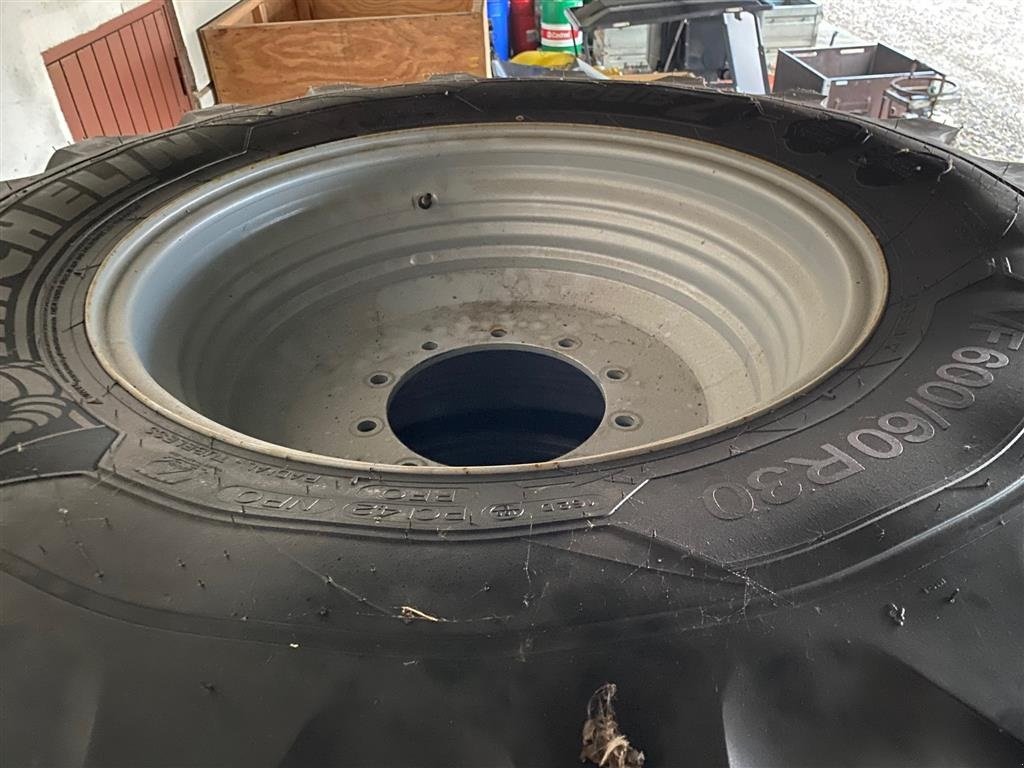 Rad des Typs Michelin VF600/60R30W+VF650/65R42W nye cpl. for-/baghjul, Gebrauchtmaschine in Ringe (Bild 5)