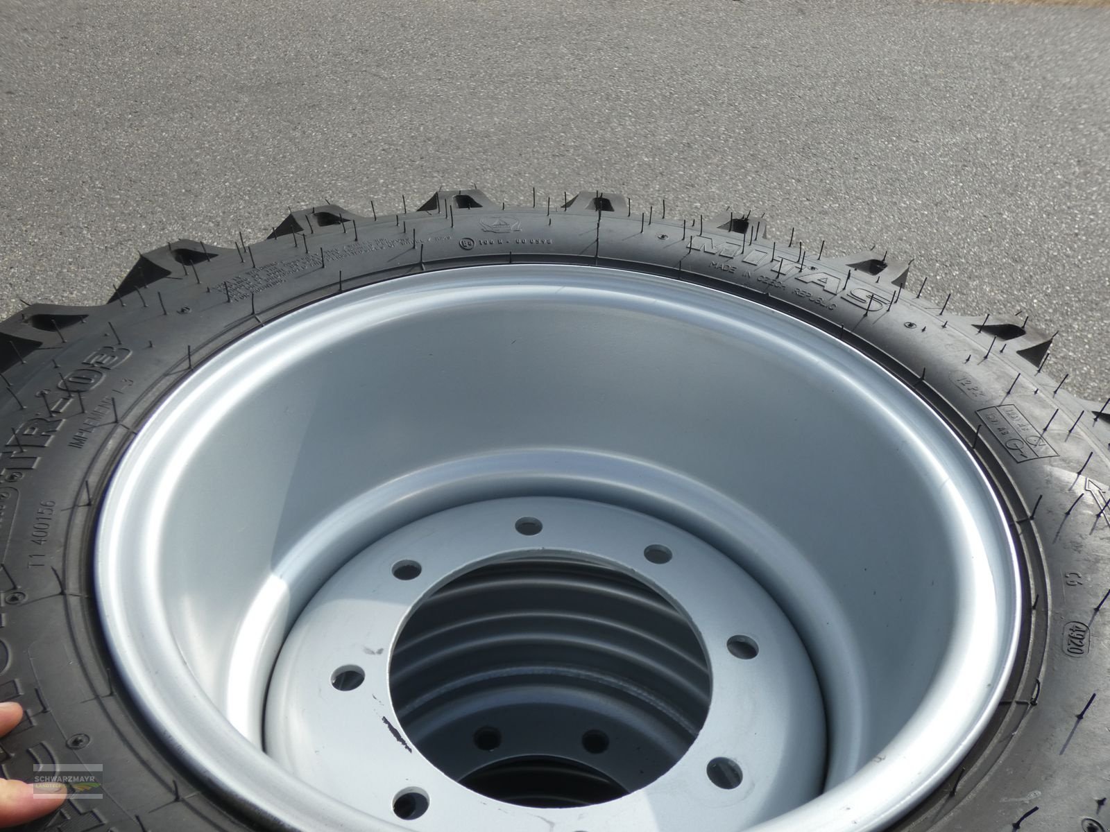 Rad a típus Mitas 12.0/75-18 TR-03, Neumaschine ekkor: Aurolzmünster (Kép 5)