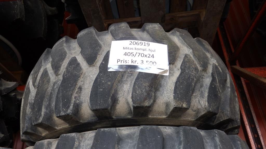 Rad typu Mitas 405/70-24, Gebrauchtmaschine v Hobro (Obrázek 2)